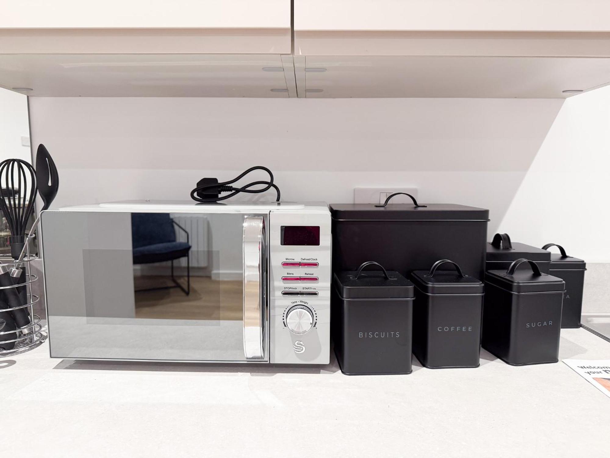 Spacious Modern 1 Bed Apartments In St Neots - Perfect For Contractors & Professionals - Free Parking - Wifi - Fully Equipped Kitchen - Smart Tv Ideal For Work Stays And Long Projects 外观 照片