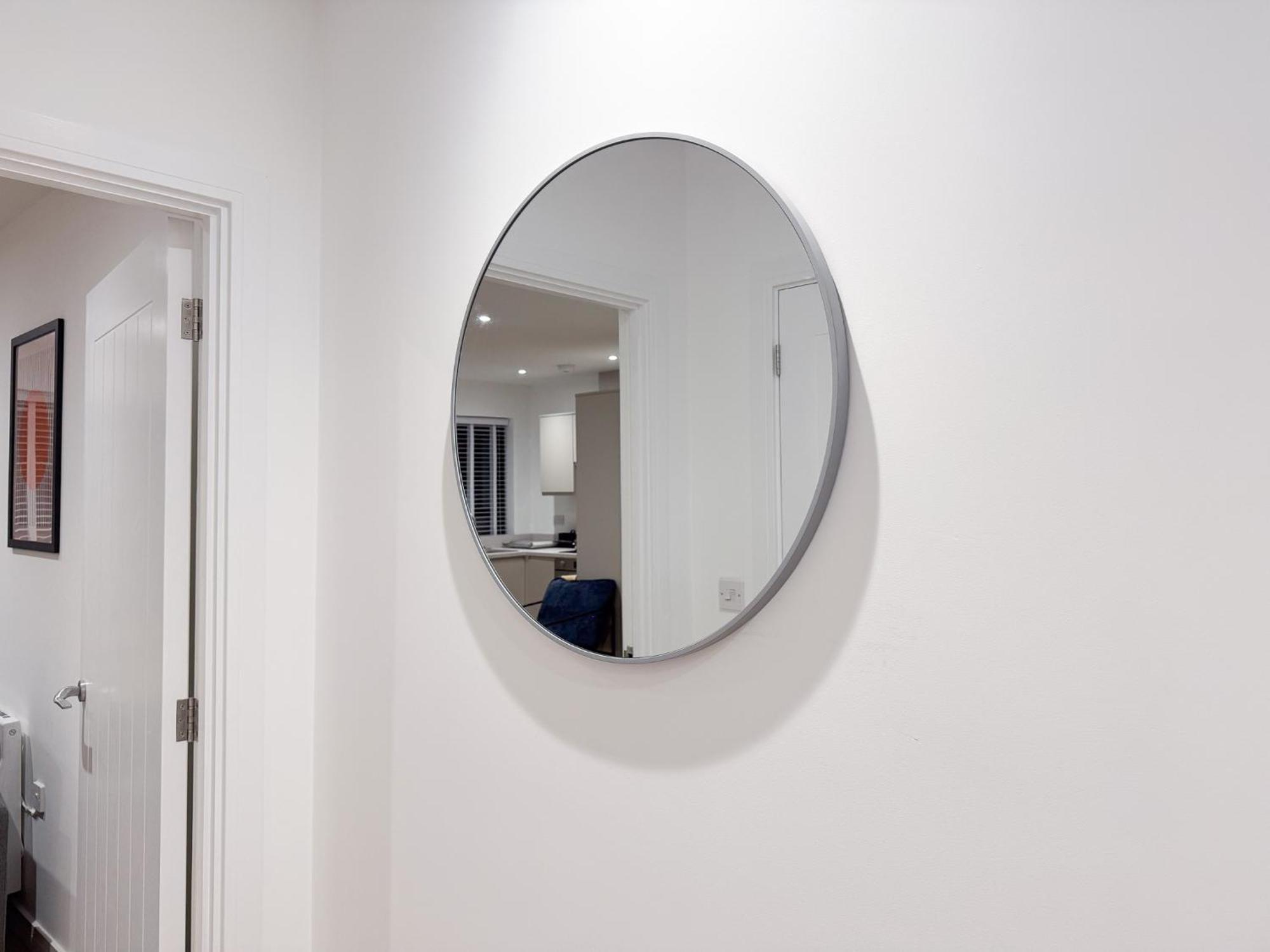 Spacious Modern 1 Bed Apartments In St Neots - Perfect For Contractors & Professionals - Free Parking - Wifi - Fully Equipped Kitchen - Smart Tv Ideal For Work Stays And Long Projects 外观 照片